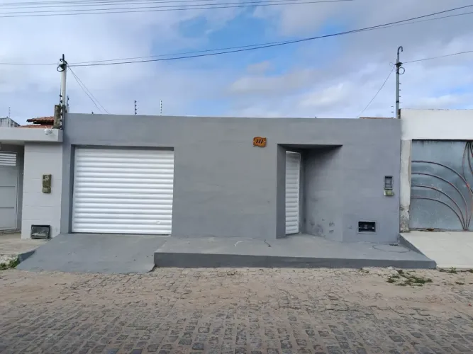 Casa à Venda - Jardim Europa, Itaberaba