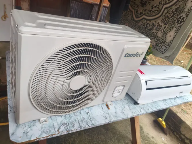 Ar condicionado 