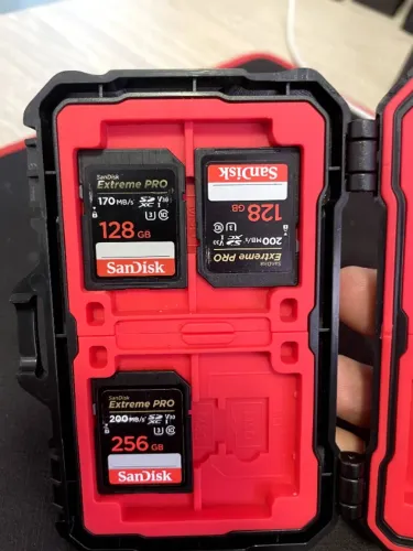 Kit de cartão de memória SanDisk Extreme Pro V30
