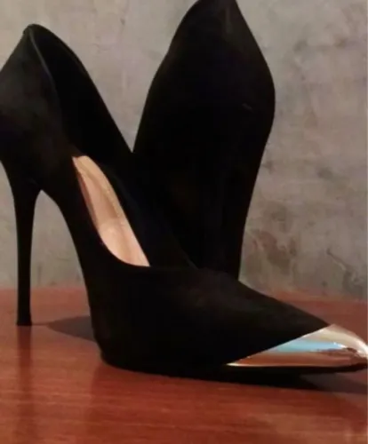 Scarpin Schutz 37 