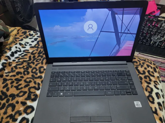 Vendo notebook intel core hp i3 10th gen