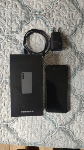 Samsung S24 FE