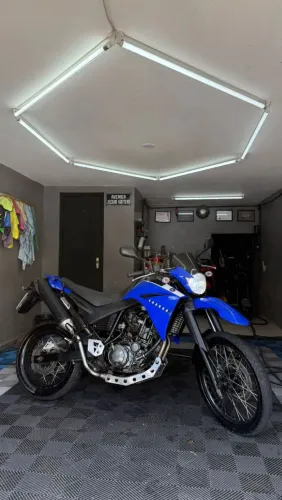 Moto muito nova whatsapp = *