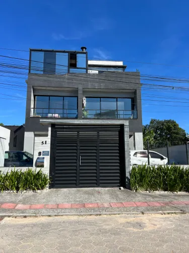 Lindo Studio completo mobiliado, 1 km da praia !