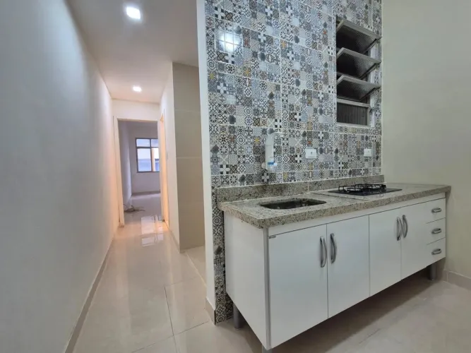 APARTAMENTO 27M² REFORMADO EM RUA ARBORIZADA PRONTO PARA MORAR OU INVESTIR