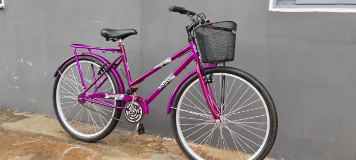Vendo bicicleta feminina Poty aro 26 em perfeitas condições de uso