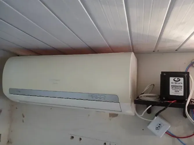 AR-CONDICIONADO 9000BTUS