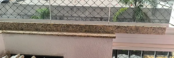 50 metros linear de Rodapé em granito Santa Maria,7cm de altura por 2cm de espessura.