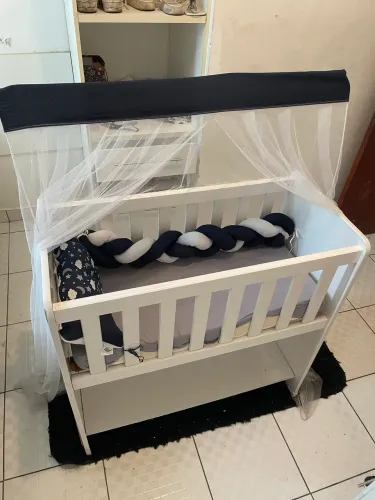 Vendo mini berço seminovo 