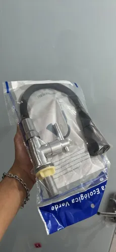 ? TORNEIRA FLEXÍVEL PARA COZINHA