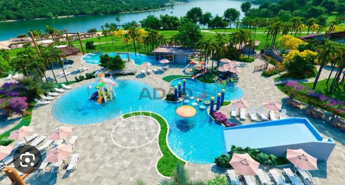 Escarpas do Lago