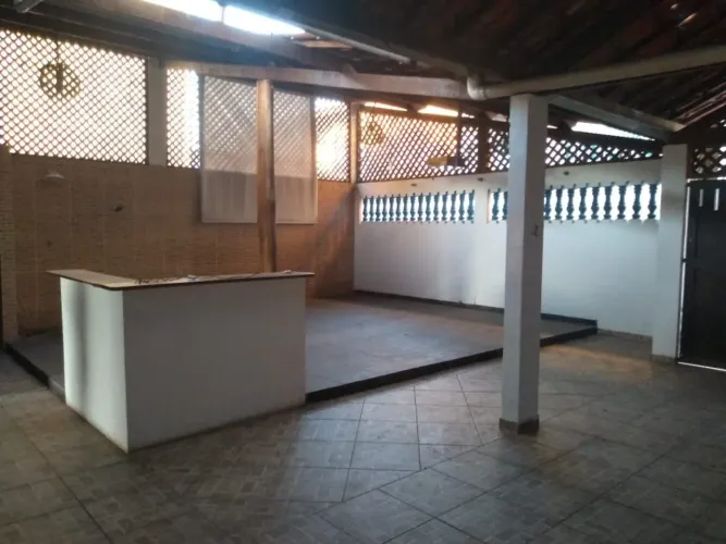 Casa a venda, ligar para celular *47 ou *