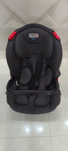 Cadeirinha para carro infantil