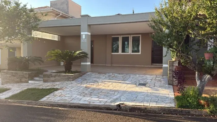 Casa com 3 dormitórios para alugar, 203 m² por R$ 6.417,61/mês - Nova Aliança - Ribeirão P