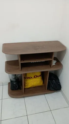 VENDO RACK PEQUENO CONSERVADO