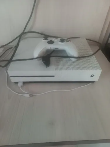 Xbox One S 500gb