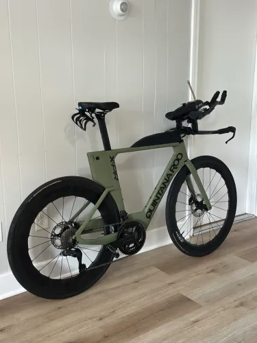 Quintana Roo X-PR 2024 | Ultegra Di2 12v | Zipp 454 NSW + 858 NSW | Garmin RS200
