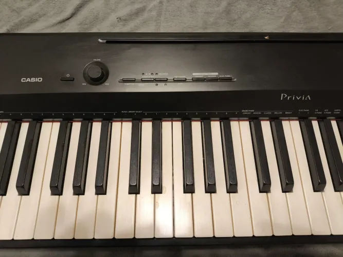 Piano Casio PX-160