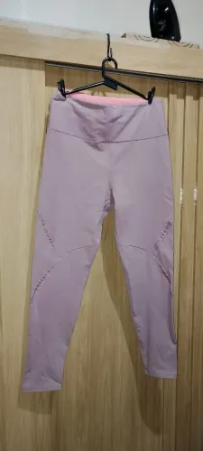 Calça leg