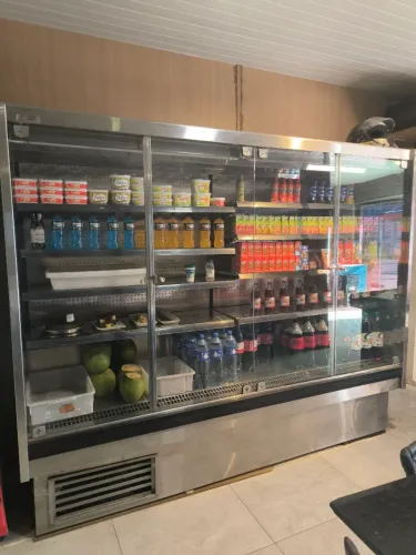 Geladeira comercial inox 4 portas