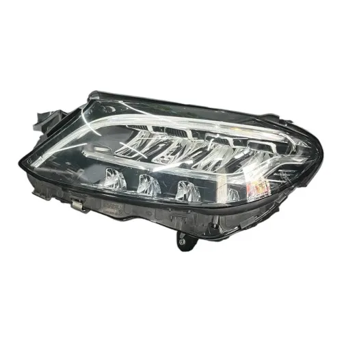 Farol da Mercedes Classe C C180 C200 C300 LE 2019 A 2022