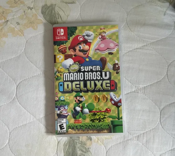 Super Mario Bros U Deluxe - Nintendo Switch