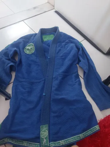 Vendo kimono tamanho A1 Brazil combat aceito ofertas