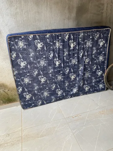 Colchão para doação