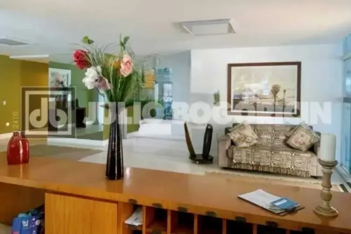 Apartamento : Padrão / Residencial / Lagoa