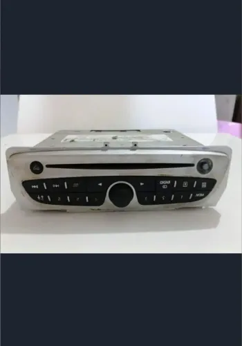 Rádio original Renault Fluence.