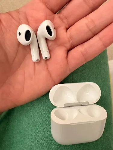 AirPods 4 com cancelamento de ruído - Fone de ouvido da Apple/iPhone
