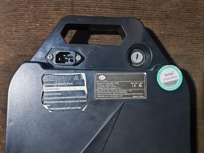 BATERIA DE LÍTIO 60V 20Ah PARA SCOOTER - PARA RECONDICIONAMENTO