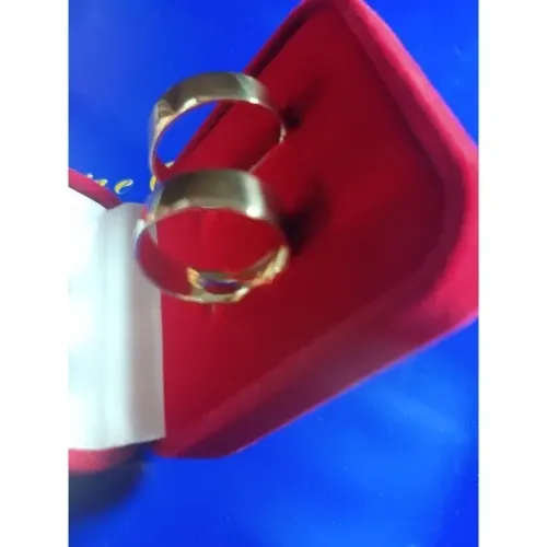 Par de alianças ouro 18 Kilates 5 mm 7 gramas para noivado e casamento