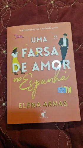 Uma farsa de amor na Espanha livro