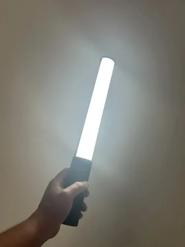 Iluminação RGB DGM Luxceo P400 Bastão LED 10W para ambientes Npovovo