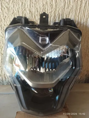 Vendo Farol de led original semi novo Houjue 160s modelo 2025
