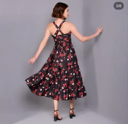 VESTIDO FLORAL CUPLOVER