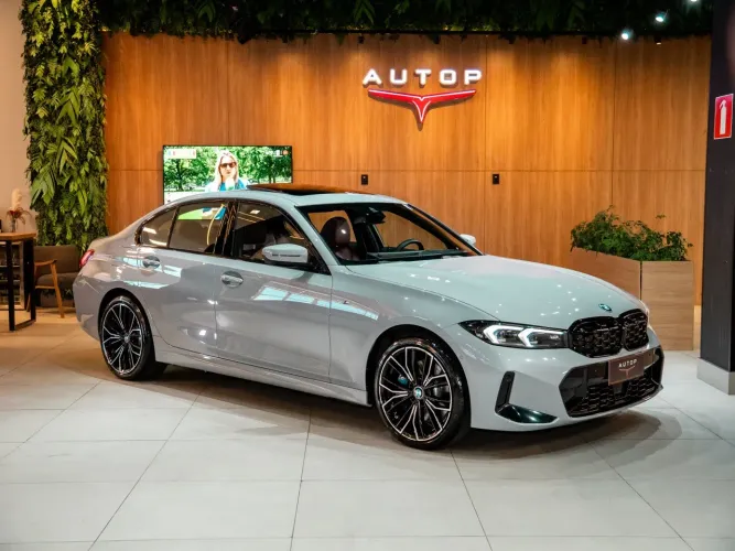 BMW 330E M Sport 2.0 Turbo Híbrido AU 2024