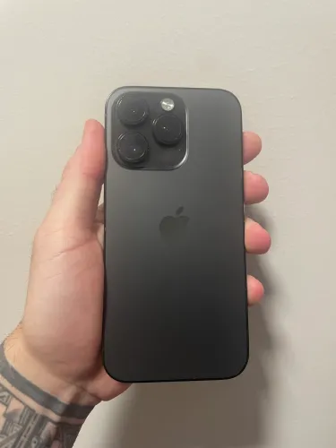 iPhone 14 Pro 256gb Black Titanium - Nunca aberto! Sem detalhes