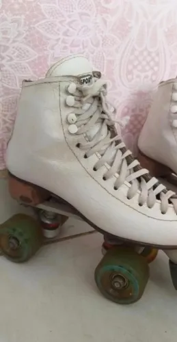 Patins Quad Rye Tamanho 34- patinação artística
