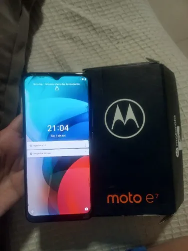 Celular MOTO E7