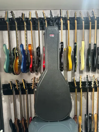 Case para violão folk