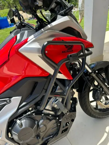 NC 750X 2023 muito nova