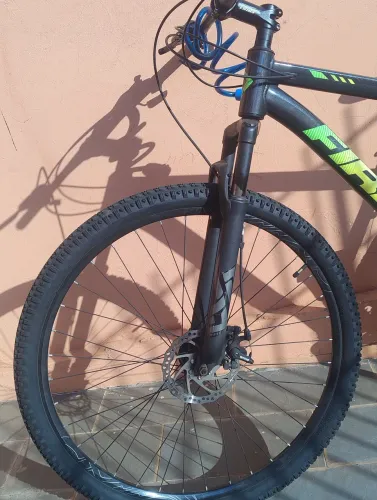 Bicicleta aro 29, First 21 marchas