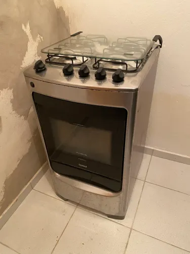 Fogão Consul. 4 bocas. Inox. Bivolt