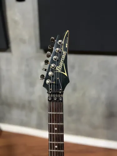 Ibanez RG570 Made in Japan (Fujigen 1997) Vermelha - Ponte Edge Original
