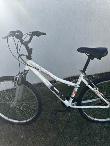 Bicicleta Caloi Rouge - Aro 26 - 21 V