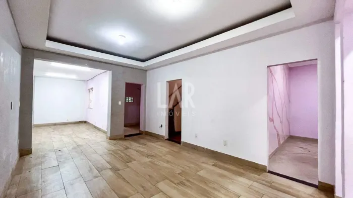 Casa Comercial para aluguel, 4 quartos, Santa Efigênia - Belo Horizonte/MG