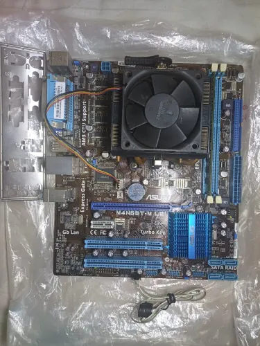 Kit AMD Phenom II X6 1100T + 4GB DDR 3 - RETIRAR EM MÃOS