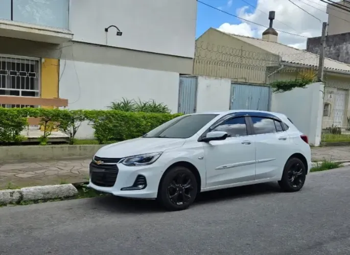 Chevrolet Onix Hatch Premier 1.0 12V TB Flex Aut. 4P 2022
